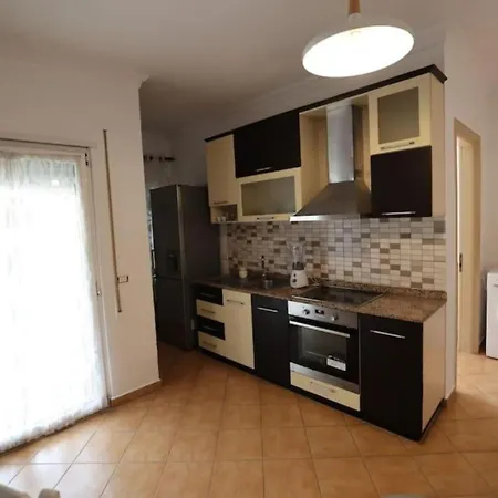 Tirent -cozy 1-bedroom At Shkembi I Kavajes 2 *